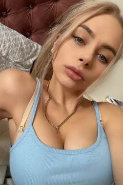 Инди Кристина (г. Красногорск, Теплый бетон), (24 лет)